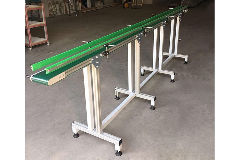Seitenschranke Kunststoff (10x40)