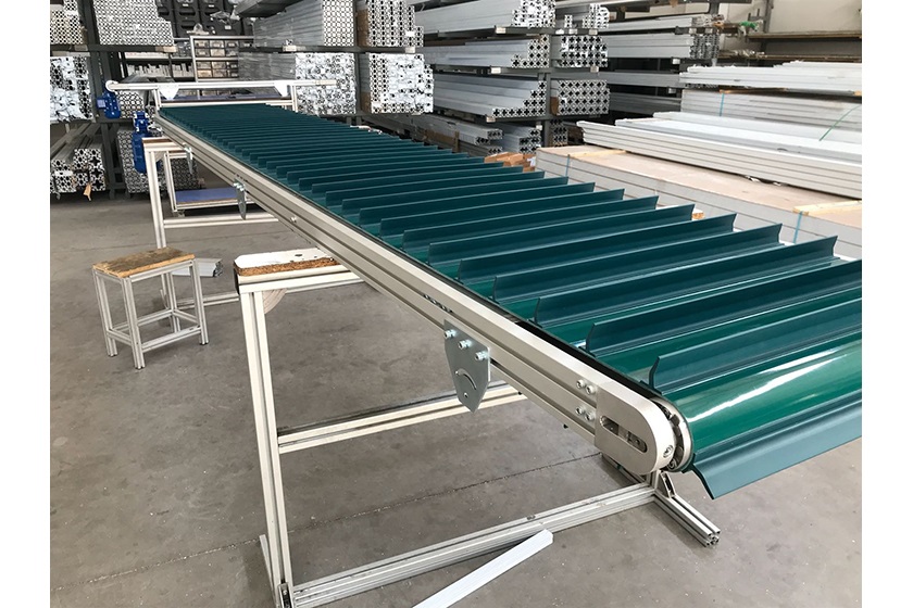23x75 PVC-Band Flachförderer